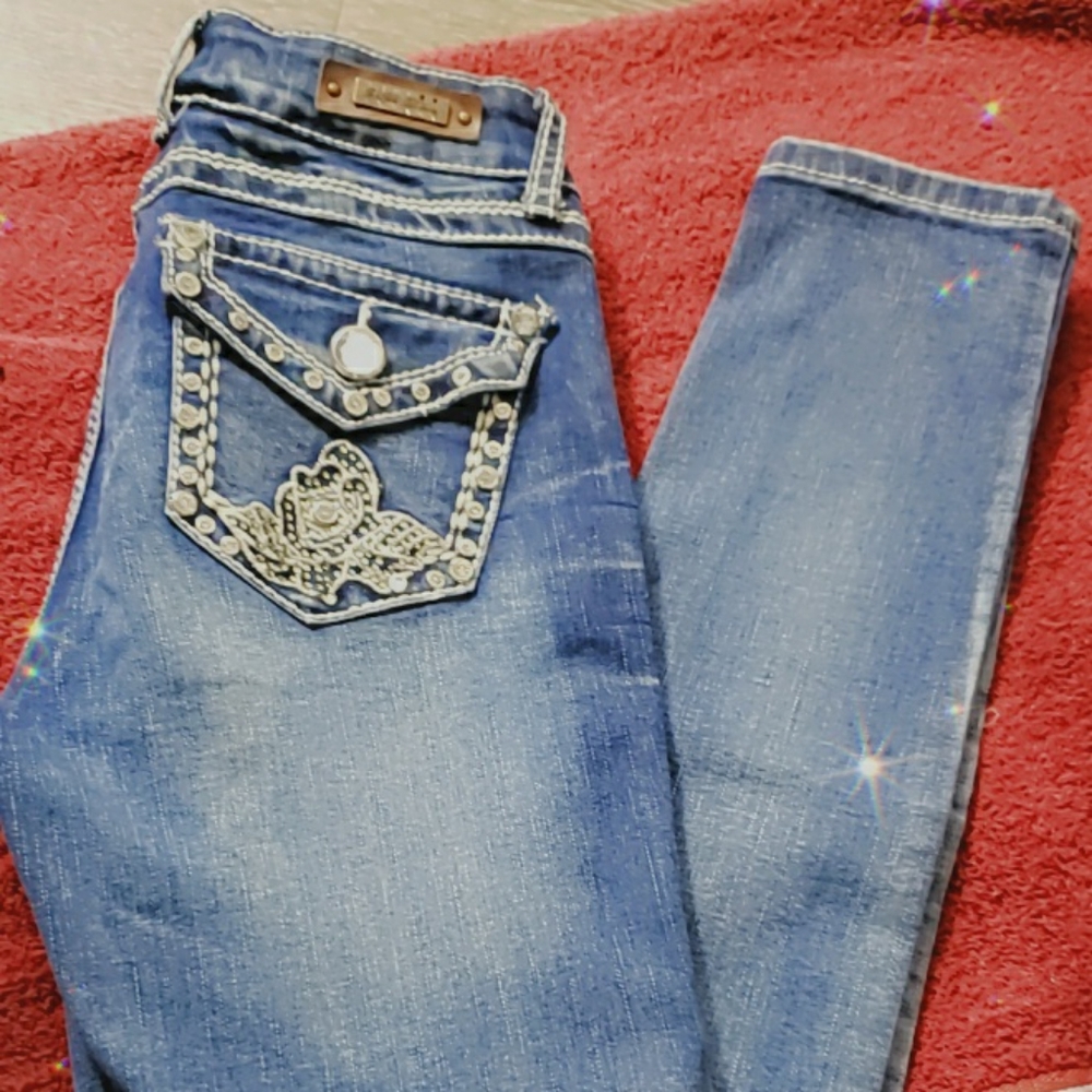 Jeans - Picture 2 of 7